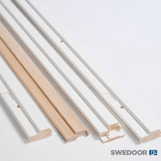 Swedoor Flex +Karm 110 mm hvid fyr 686x2089 mm m/std.bund i bøg