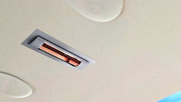 terrassevarmer integreret i loftet