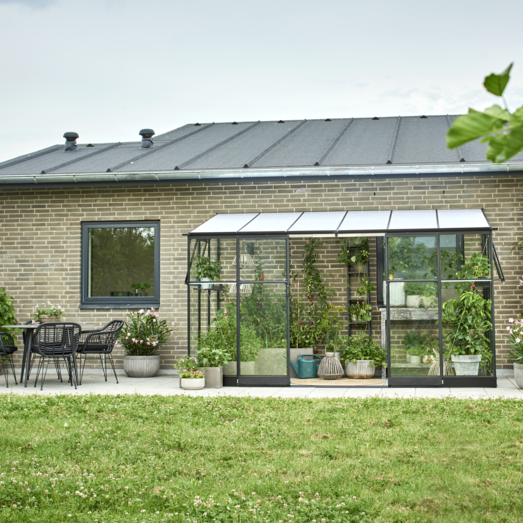 Halls Qube Lean-To 612 vægdrivhus sort med hærdet glas 7,1 m²