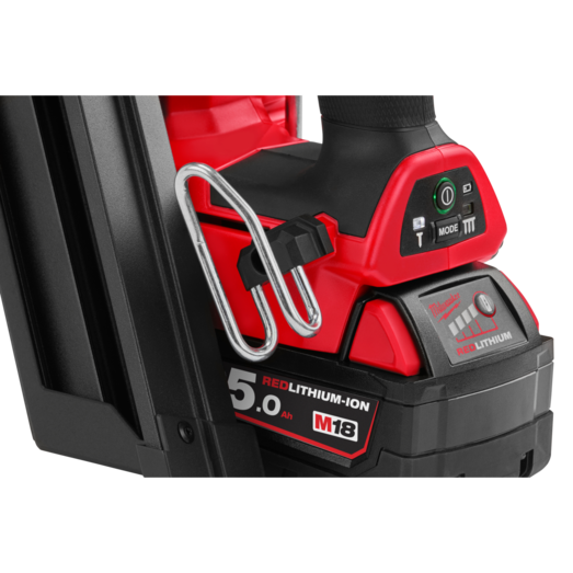 Milwaukee M18 FFN-502C Fuel™ 18V sømpistol 2x5.0 Ah batterier og lader