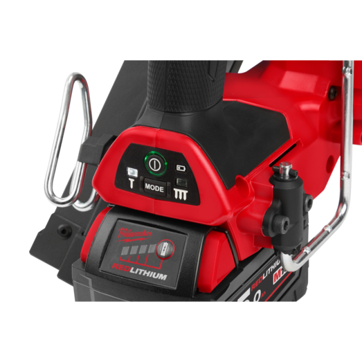 Milwaukee M18 FFN-502C Fuel™ 18V sømpistol 2x5.0 Ah batterier og lader