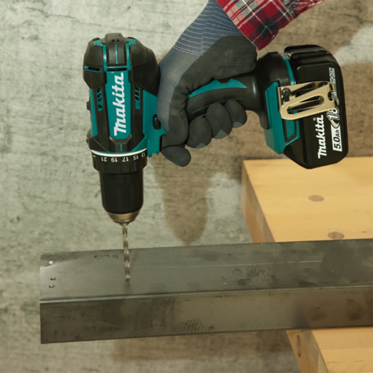 Makita bore-/skruemaskine 18V LXT