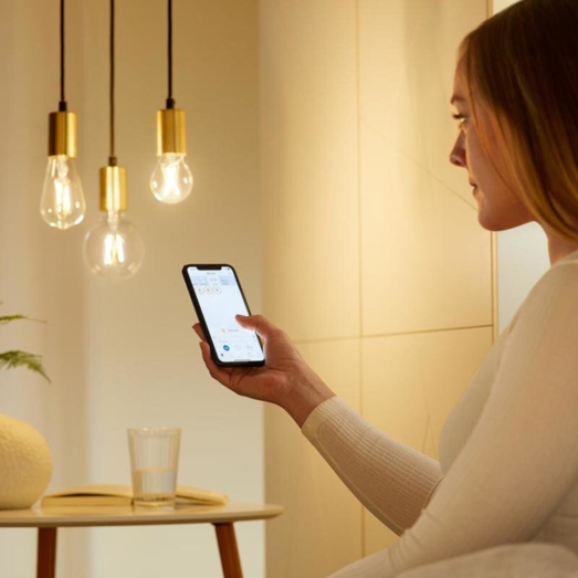 Philips Smart WiZ white LED pære E27 6,7W edison