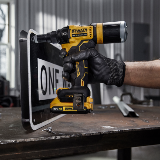 DeWALT DCF403NT-XJ nittepistol 18V XR til 2,4-4,8 mm nitter solo