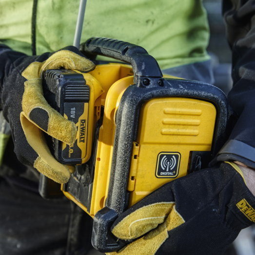 DeWALT  DCR020 kompakt multivolt DAB, FM/AM-radio