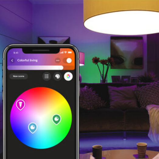 Philips Hue White and color ambiance pære E14 LED