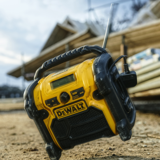 DeWALT  DCR020 kompakt multivolt DAB, FM/AM-radio