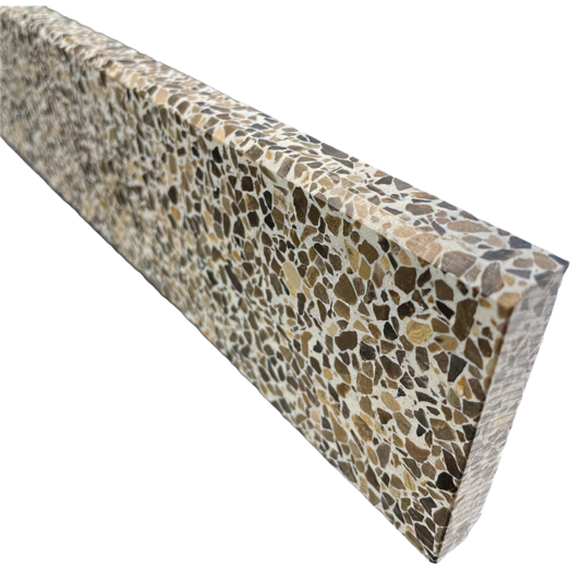 Terrazzo sokkelliste stockholm coffee slebet overflade med fas 40x1,5x7,5 cm