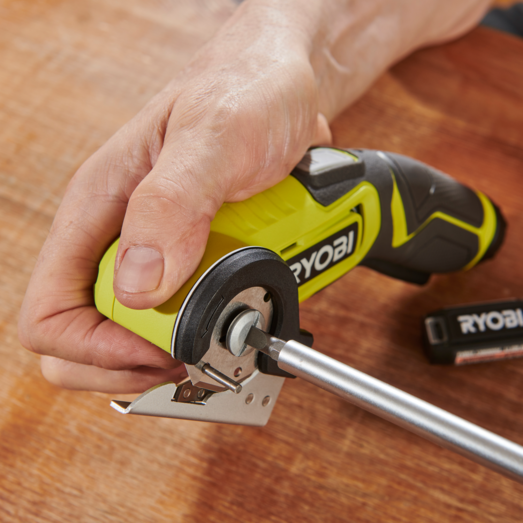 Ryobi RCT4-0 4V universalsaks USB Lithium solo